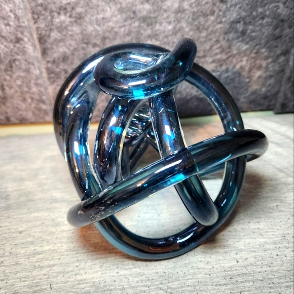 Blue Glass Abstract Art Knot Twisted Figurine Large 5.5x5in Gorgeous Orbit Heavy - Picture 1 of 8
